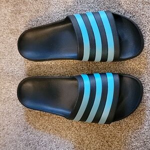 Mens adidas sandals slides 11 NWOT